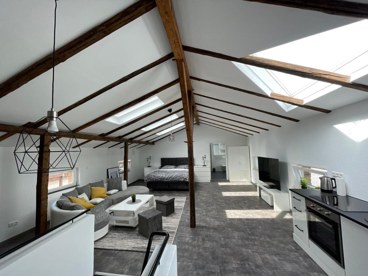 Gleis 13 - The Loft Im Ehemaligen Lokschuppen Apartman Bückeburg Kültér fotó